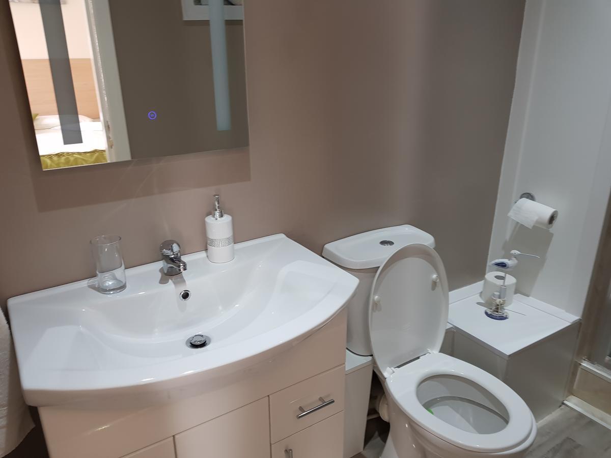 Triple Room with Private Bathroom